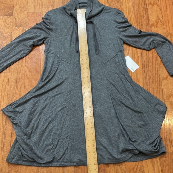 Kensie Size Large Woman's Gray NWT Dress Modern Design Stretch Long Sleeve - Picture 13 of 15